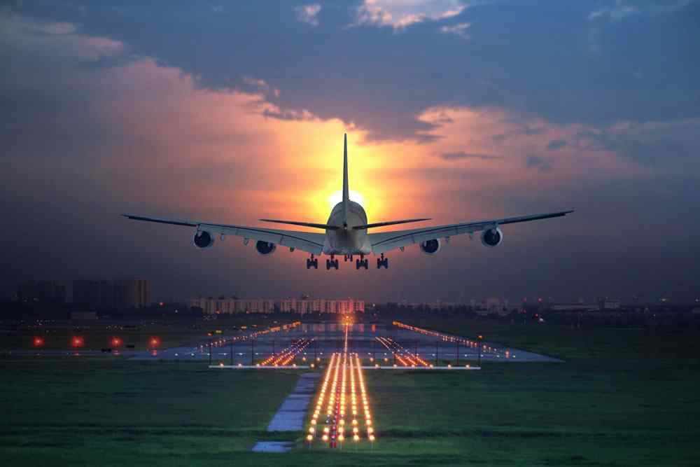 https://arhholdingteams.com/wp-content/uploads/2015/09/shutterstock_1356599871.jpg